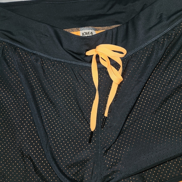 Short set - Picture 5 of 7